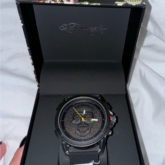 Ed Hardy Watch - Picture 1 of 1